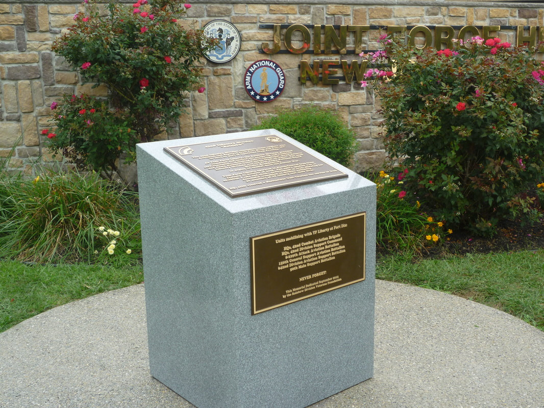 Rainbow Division Veterans Monument – Cast bronze plaques mounted on a polished Barre Grey Monument